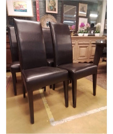 CHAISES LOT DE 4 EN L\'ETAT