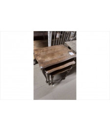 TABLE GIGUOGNE