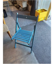 CHAISE PLIANTE BOIS AJOURÉ BLEU