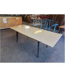 TABLE RECTANGULAIRE FORMICA JAUNE PIEDS COMPAS BOIS NOIR ANNÉES 60 EXTENSIBLE 2X30 CM