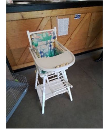 CHAISE HAUTE BÉBÉ BOIS BLANC ANNÉES 50
