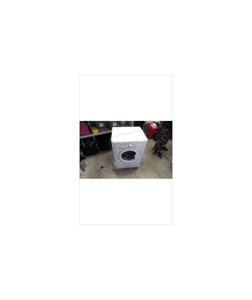 MACHINE A LAVER INDESIT 1200TR  5 KG