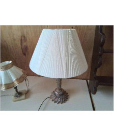 LAMPE A POSER