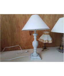 LAMPE A POSER
