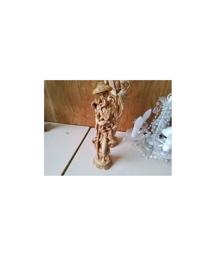 STATUETTE ASIATIQUE 