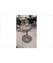 LAMPE A HUILE ETAIN