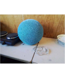 LAMPE GLOBE EN FIL