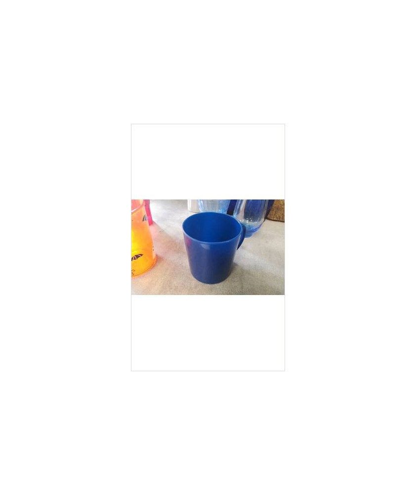 TASSE PLASTIQUES 