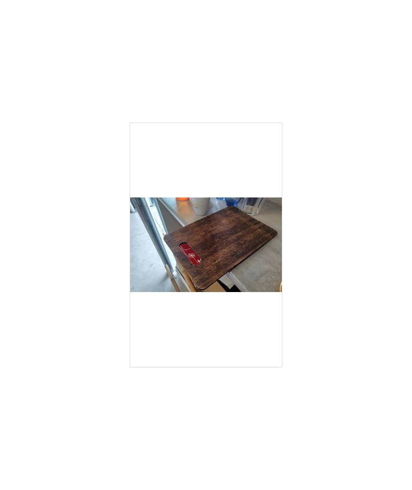 PLANCHE A DECOUPER 