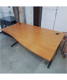 TRES GRAND BUREAU PRO EN BOIS