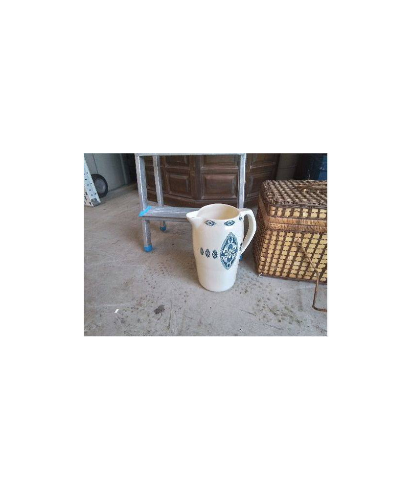 PICHET DE TOILETTE
