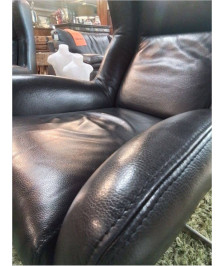 FAUTEUIL CUIR + REPOSE PIED