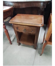 CHEVET BOIS MOULURÉ PIEDS CAMBRÉ 1 TIROIR 1 NICHE STYLE RÉGENCE 