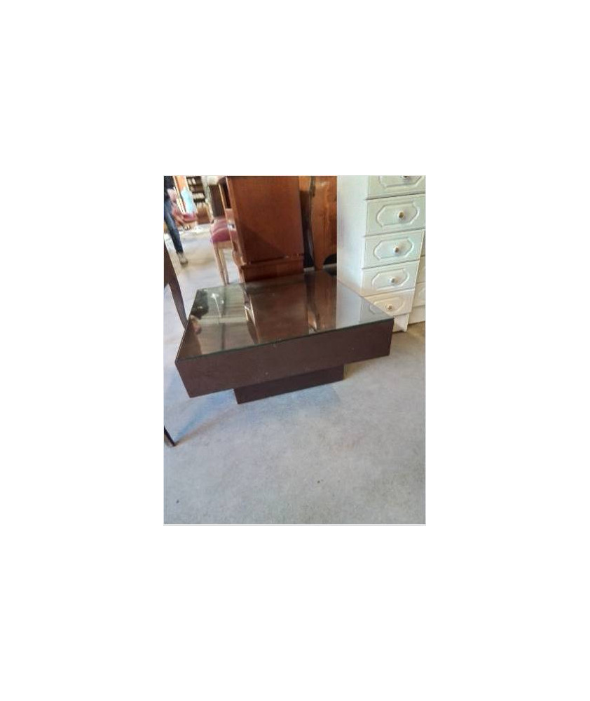 TABLE BASSE CARRÉ BOIS CHOCOLAT DESSUS PLATEAU VERRE