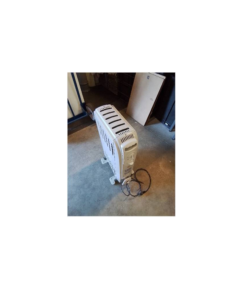 RADIATEUR ÉLECTRIQUE MOBILE 1500W 