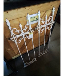 PAIRE DE GRILLE FER FORGÉ PEINT BLANC FIN XIXE