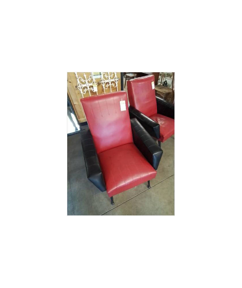 FAUTEUIL SKAÏ ROUGE ET NOIR PIEDS MÉTAL NOIR ANNÉES 60/70