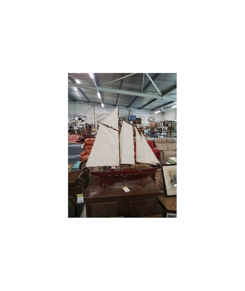 MAQUETTE VOILIER BOIS 115X107CM