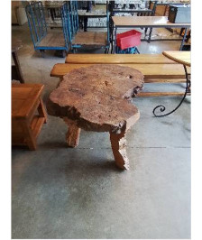 TABLE BASSE BOIS BRUT TRIPODE