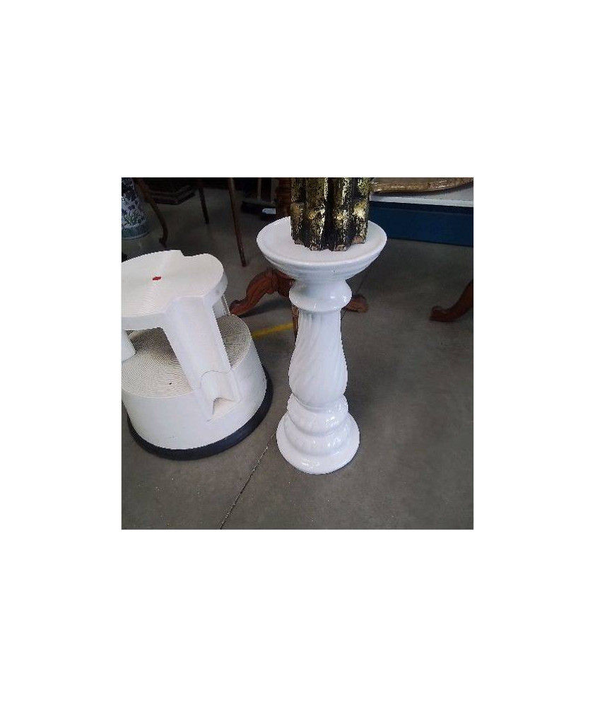 COLONNE BLANCHE