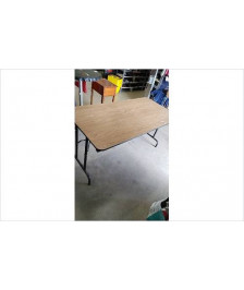 TABLE PLIANTE DE MARCHE
