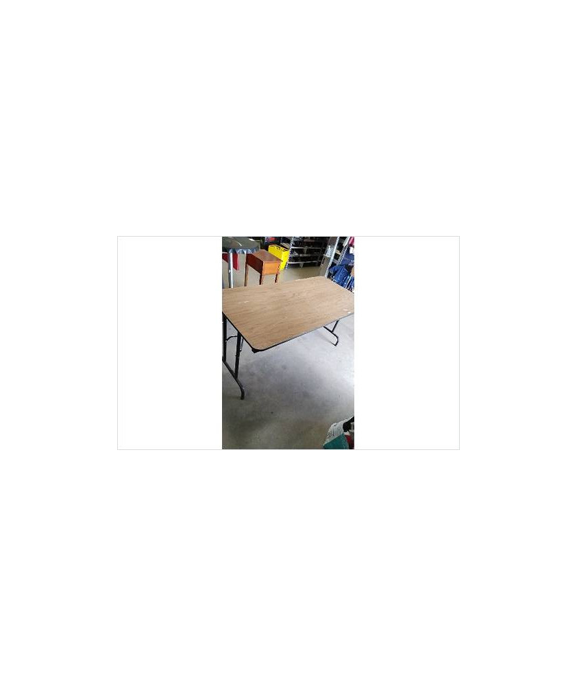 TABLE PLIANTE DE MARCHE
