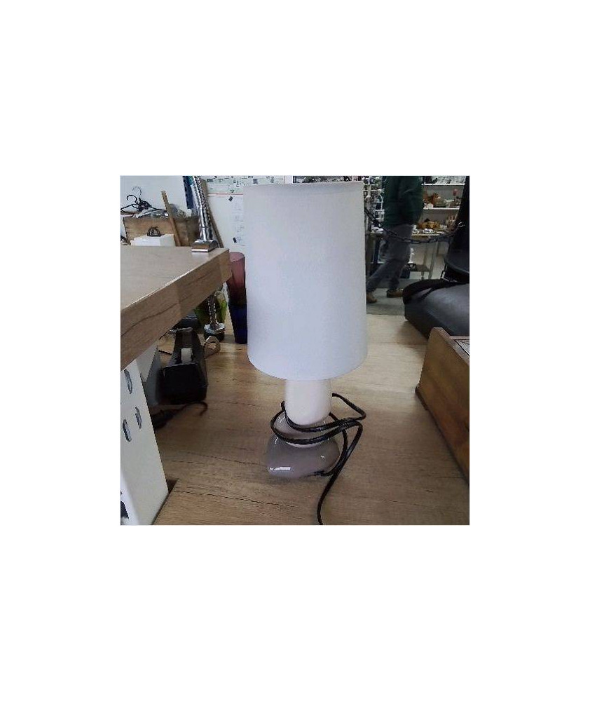 LAMPE GRISE GALETS