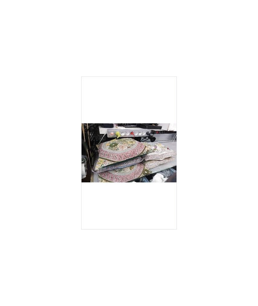COUSSIN 