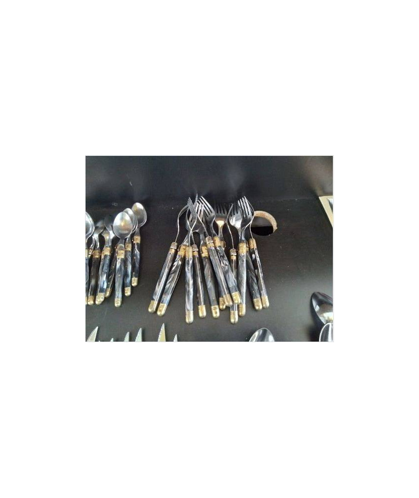 LOT 6 FOURCHETTES LAGUIOLES 