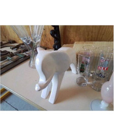 PETIT ÉLÉPHANT BLANC 