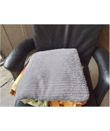 COUSSIN GRIS 