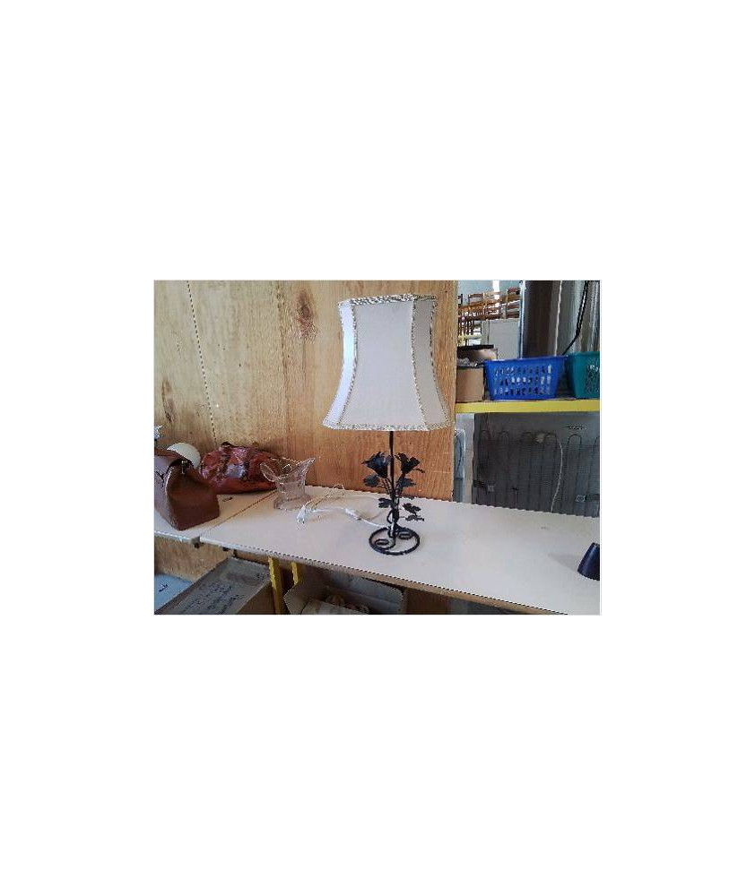 LAMPE PIED EN FER FORGE DECOR VEGETAL