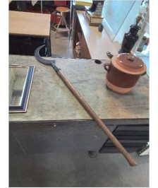 COUPE RONCE FER FORGÉ MANCHE BOIS