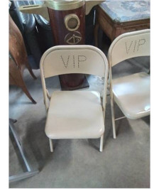 CHAISE PLIANTE METAL BEIGE VIP