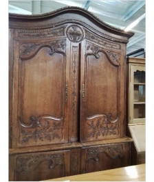 BUFFET CAUCHOIS DE MARIAGE CHENE  SCULPTÉ AU PANIER 
