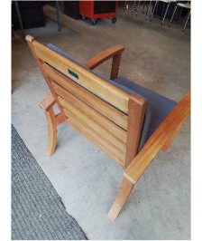 FAUTEUIL DE JARDIN BOIS CLAIR AVEC COUSSINS TISSU TAUPE PROLOISIRS