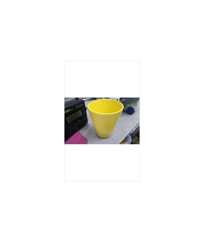 CACHE POT JAUNE 