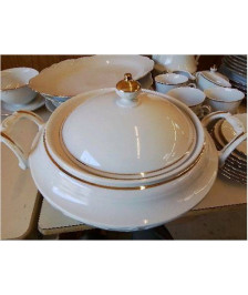 SOUPIÈRE EN PORCELAINE 