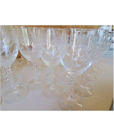 LOT DE 6 VERRES A VIN ROUGE MOTIFS EPIS EN CRISTAL 