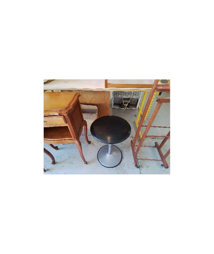TABOURET PIVOTANT