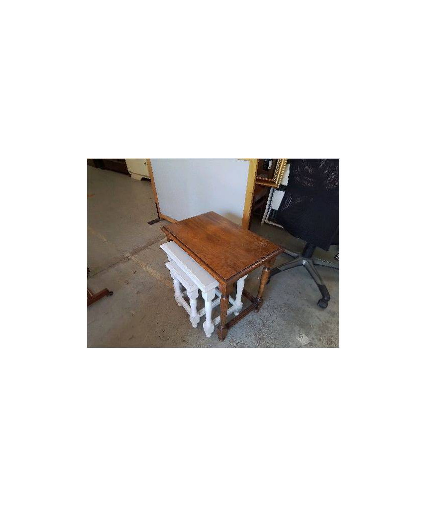 PETITE TABLE GIGOGNE RELOUKER 