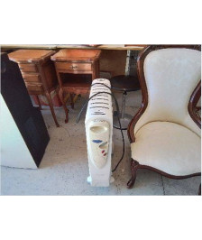 RADIATEUR SUR ROULETTE ESSENTIEL B 