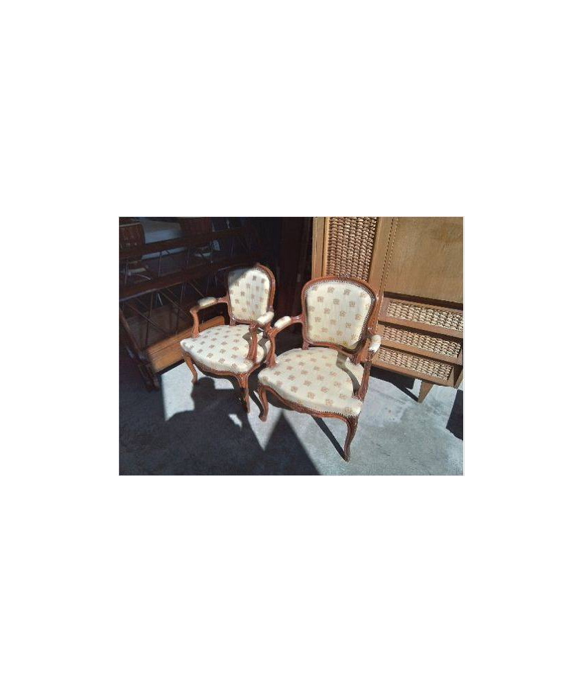 FAUTEUIL STYLE LOUIS XV