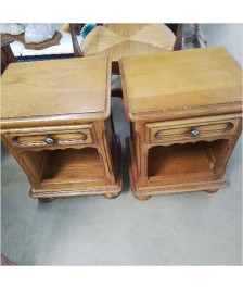 PAIRE DE CHEVETS RUSTIQUES