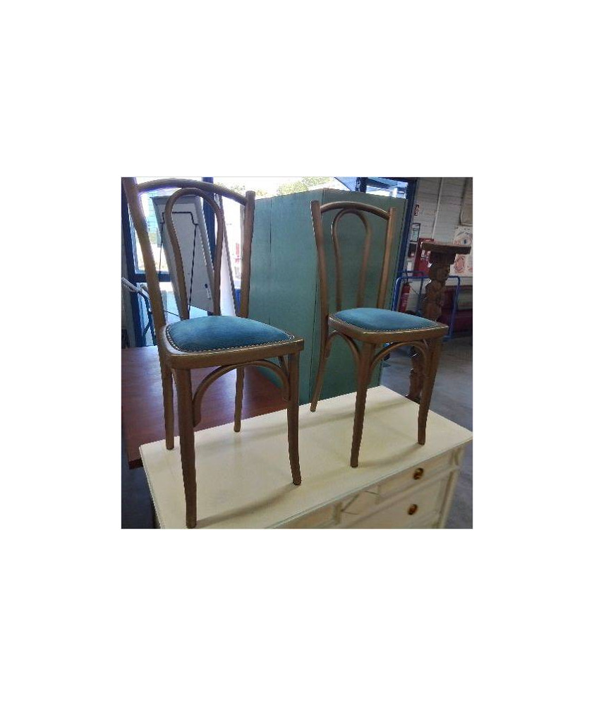 PAIRE DE CHAISES STYLE THONET DORÉES BLEUES