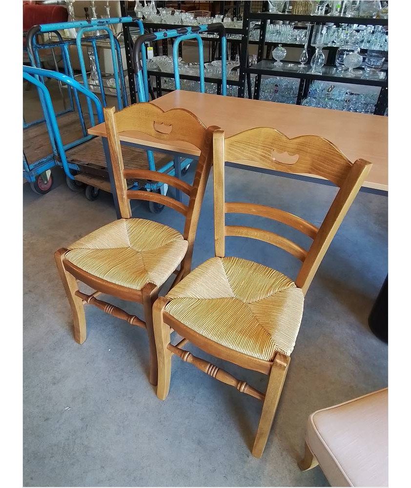 PAIRE DE CHAISES BOIS CLAIR PAILLÉ DOSSIER A POIGNÉE