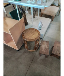 CONSOLE RONDE ROTIN ET VANNERIE 