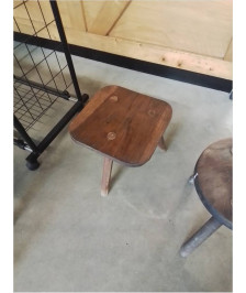 PORTE PLANTE CARRÉ BOIS TRIPODE