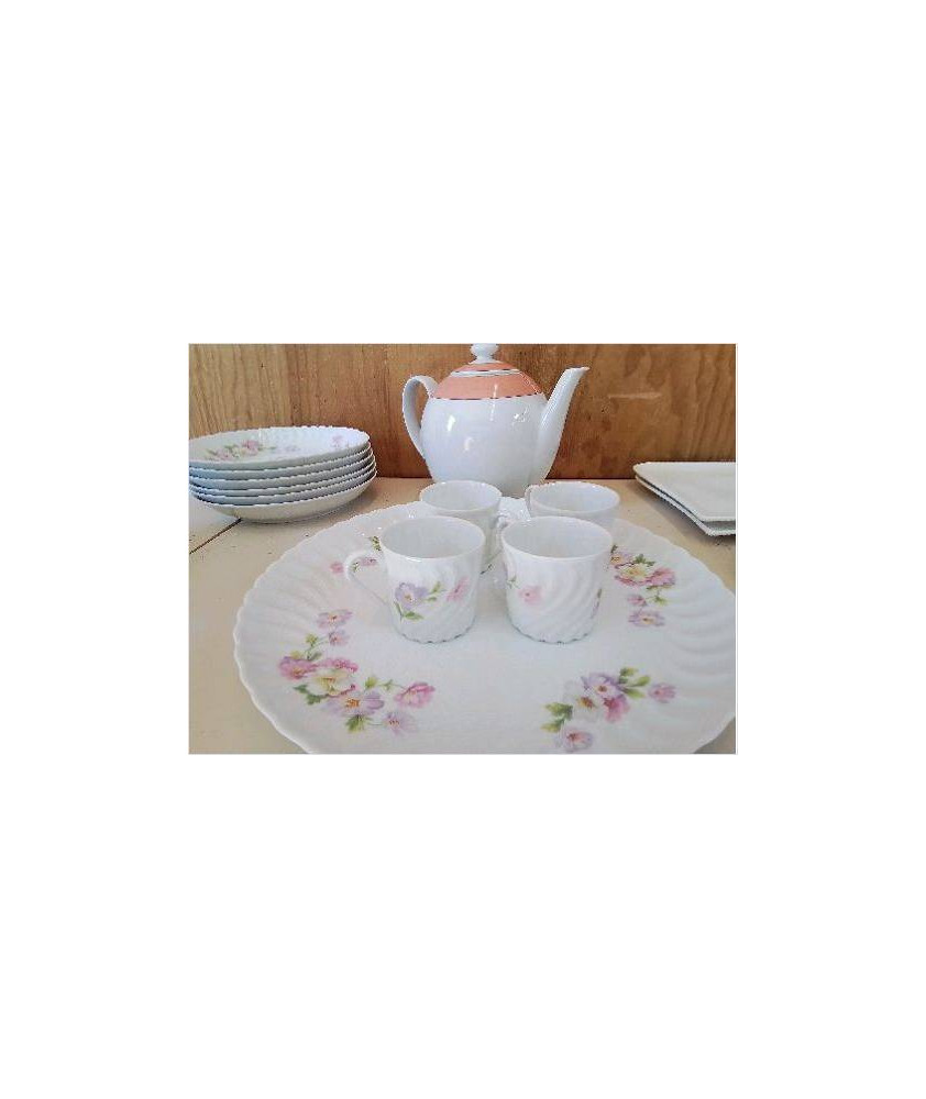 LOT DE 4TASSES THARAUD LIMOGES