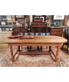 TABLE OVALE CHENE MASSIF 
